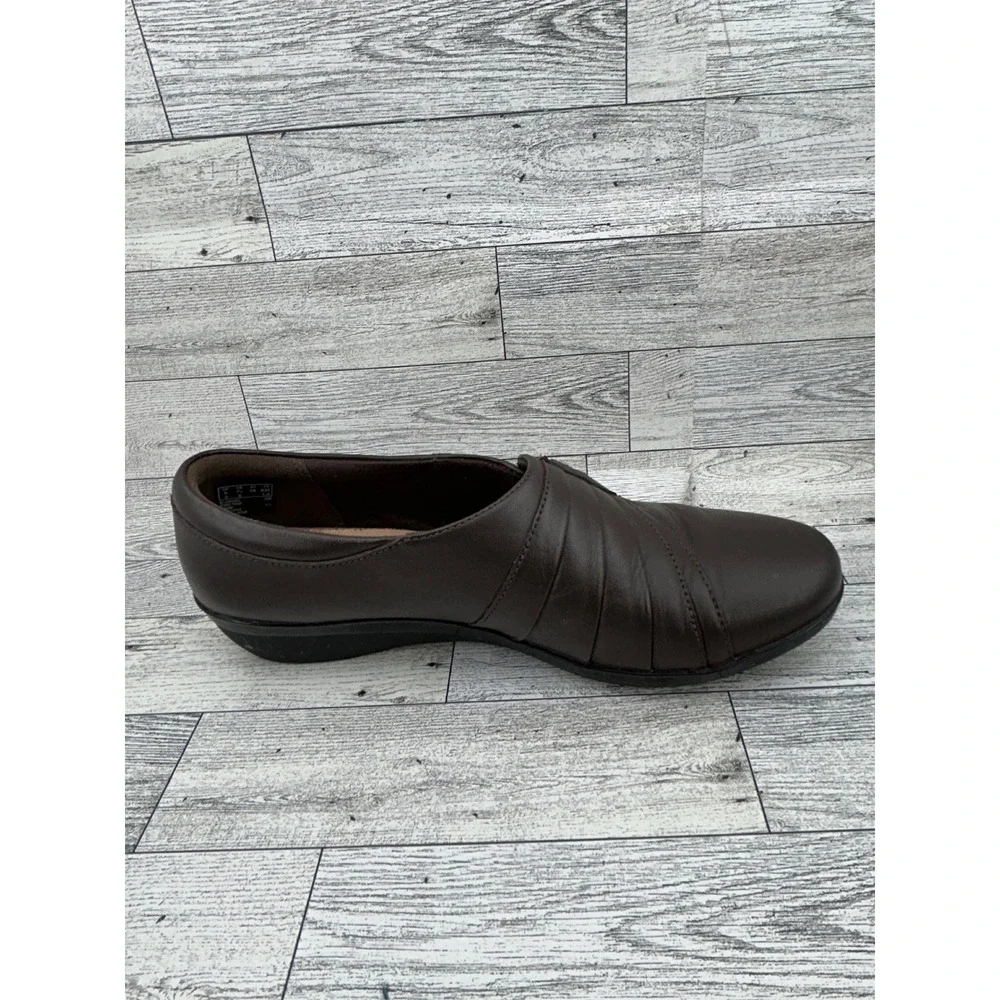 Clarks Collection‎ Cushion Soft Dark Brown Leather Ruched Loafers Women Sz 7.5M